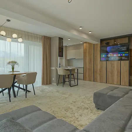Le Luna Apartment